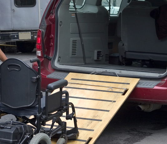 Auto per trasporto disabile Roma